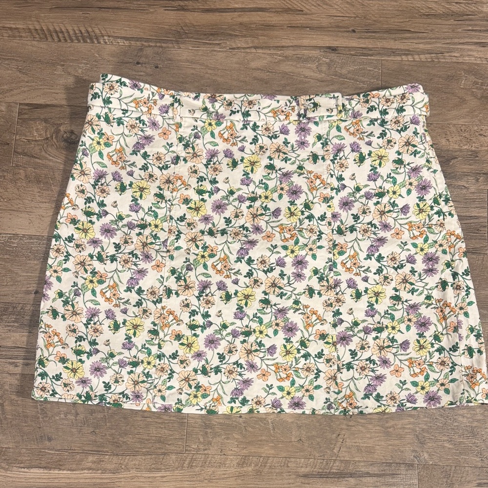 LOFT Whitr Floral Mini Skirt in Purple Yellow and Orange - Size 16